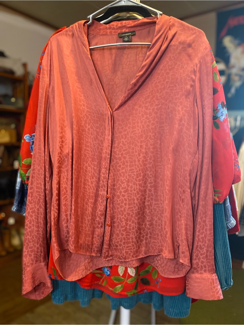 Halogen Rose-Red Textured V-Neck Blouse - Picture 5 of 6
